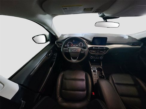Used 2022 Ford Escape SEL FWD image 3