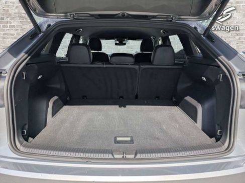 Certified 2025 Volkswagen Atlas Cross Sport SE AWD/4WD image 13