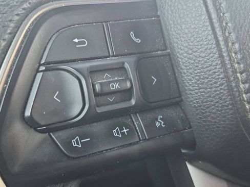 Used 2024 Toyota Tacoma TRD Off-Road AWD/4WD image 13