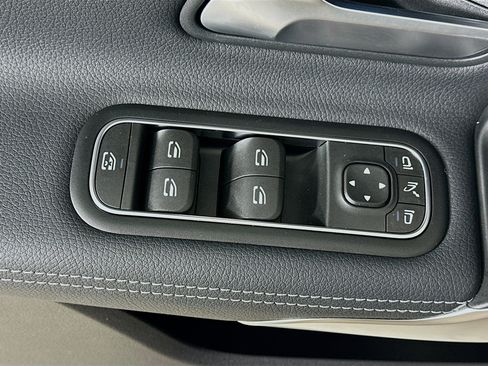 Certified 2025 Mercedes-Benz CLA 250 4MATIC image 22