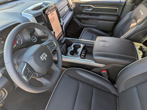 Used 2025 RAM 1500 Laramie w/ Sport Appearance Package image 19