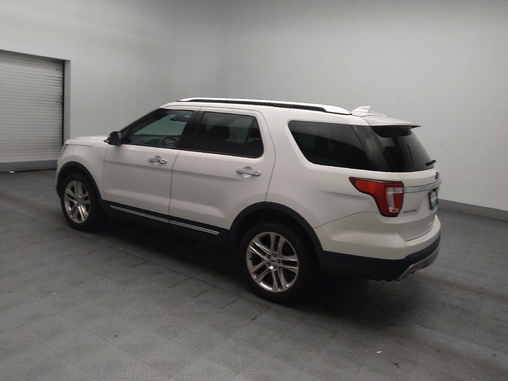 Used 2017 Ford Explorer Limited w/ Equipment Group 301A AWD/4WD image 3