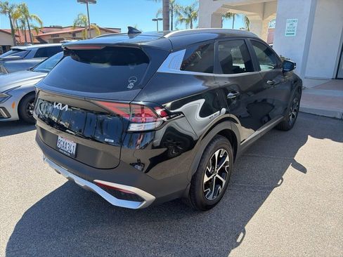 Certified 2023 Kia Sportage EX image 5