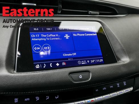 Used 2023 Cadillac XT4 Premium Luxury FWD image 19