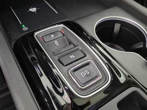 Used 2025 Honda Pilot Touring image 30