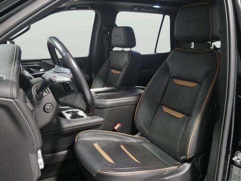 Used 2022 GMC Yukon AT4 w/ Max Trailering Package image 10