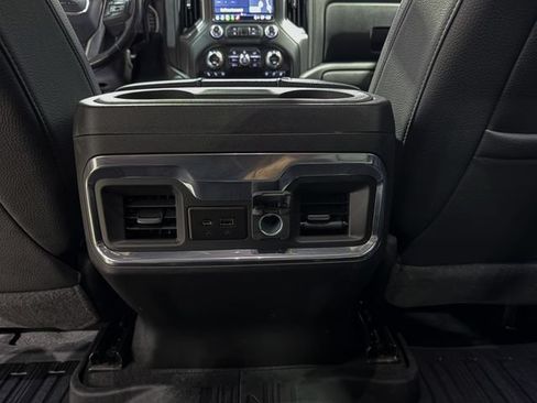 Used 2022 GMC Sierra 2500 Denali AWD/4WD image 23