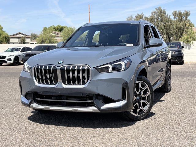 Used 2026 BMW X1 xDrive28i w/ Convenience Package AWD/4WD image 3