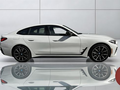 Used 2025 BMW 430i xDrive w/ M Sport Package AWD/4WD image 10