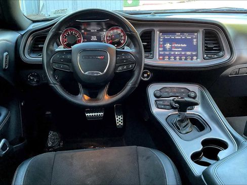 Used 2023 Dodge Challenger GT w/ Plus Package image 9