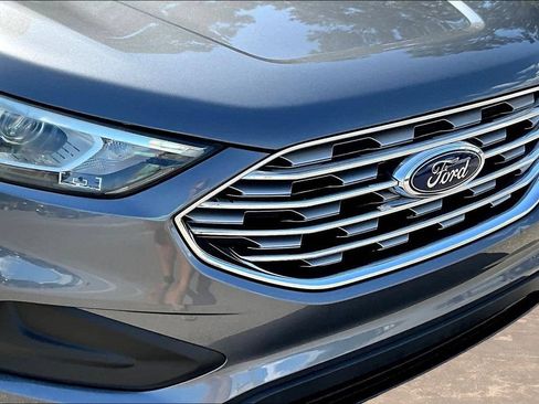 Certified 2021 Ford Edge SE FWD image 34