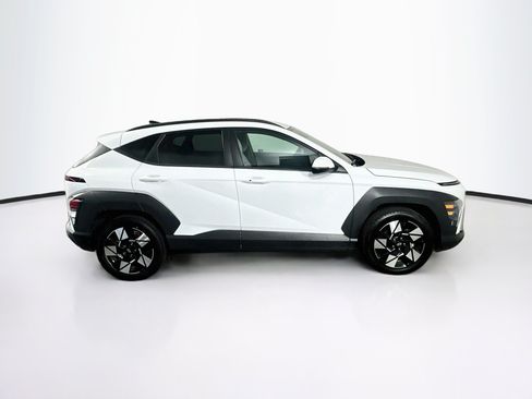 Used 2025 Hyundai Kona SEL FWD image 10
