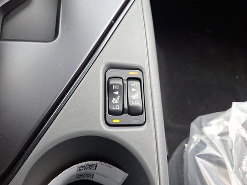 New 2026 Subaru Crosstrek 2.0i Premium AWD/4WD image 16