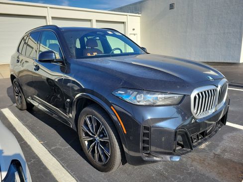 Used 2026 BMW X5 xDrive40i AWD/4WD image 2