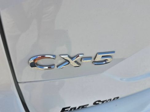 Used 2021 MAZDA CX-5 Touring FWD image 12