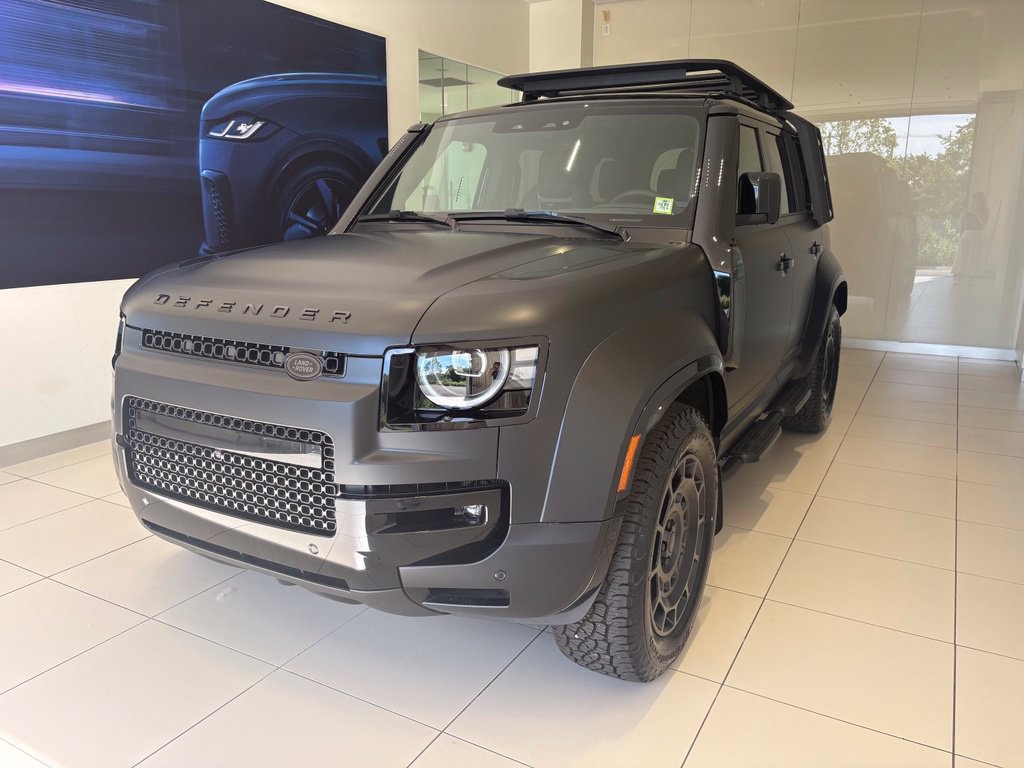 New 2026 Land Rover Defender 110 AWD/4WD image 1