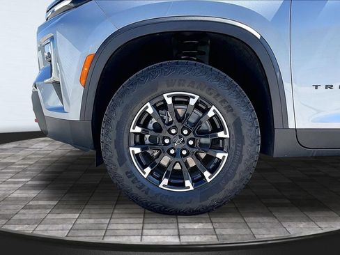 Used 2024 Chevrolet Traverse Z71 w/ LPO, Floor Liner Package AWD/4WD image 33