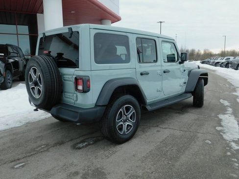 Used 2023 Jeep Wrangler Sport S w/ Sun And Sound Package image 33