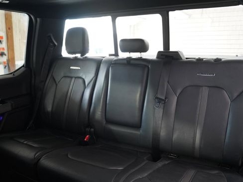 Used 2016 Ford F150 Platinum w/ Equipment Group 701A Luxury image 35