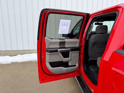 Used 2017 Ford F150 XLT w/ Equipment Group 302A Luxury image 14