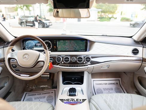 Used 2017 Mercedes-Benz S 550 Sedan image 14