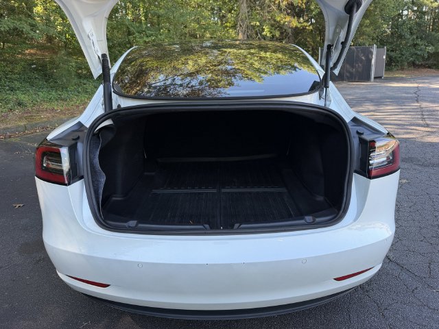 Used 2022 Tesla Model 3 Long Range AWD/4WD image 33