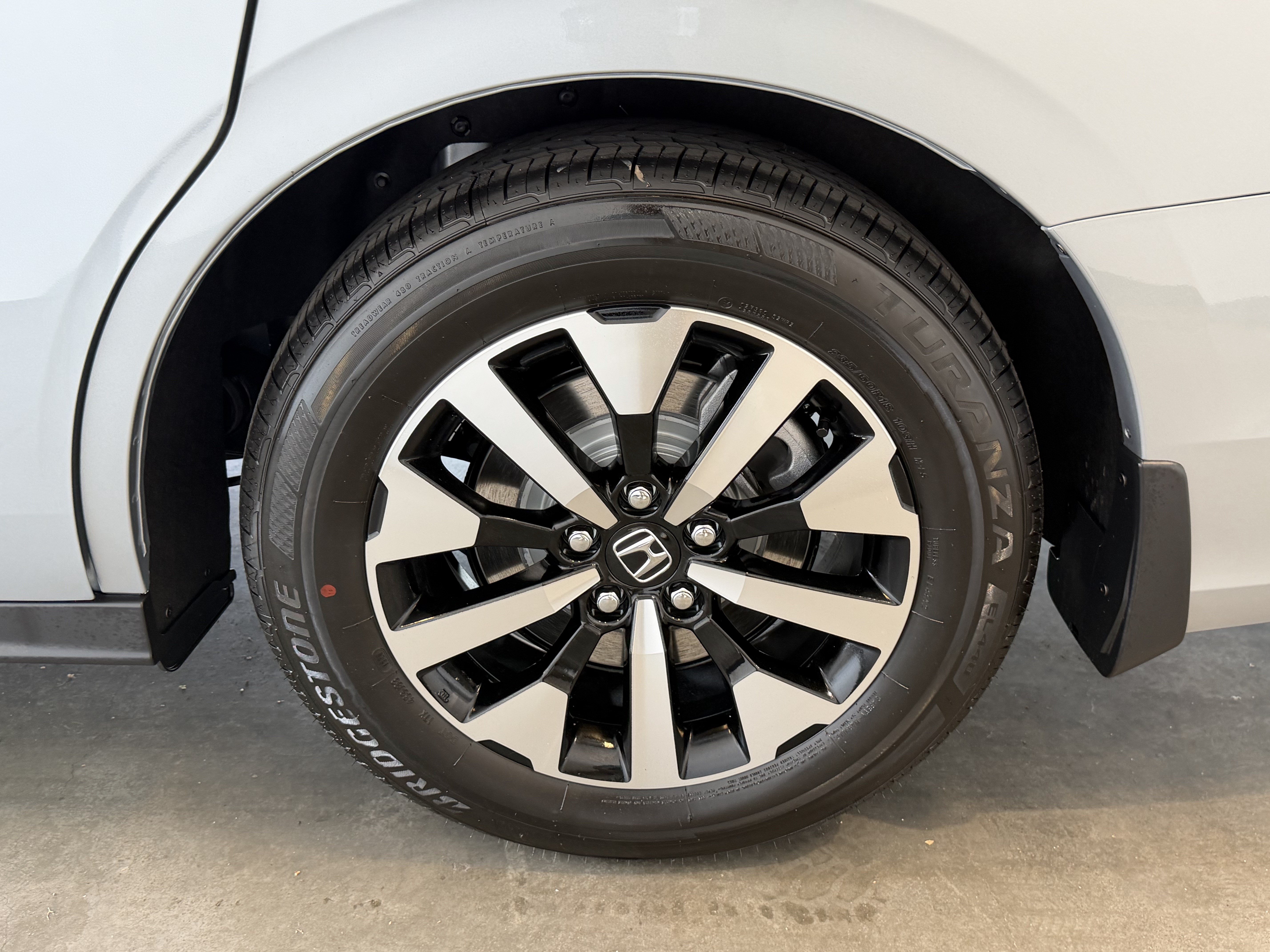 New 2026 Honda Odyssey EX-L image 15
