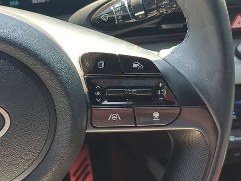 Used 2024 Hyundai Elantra Limited FWD image 22