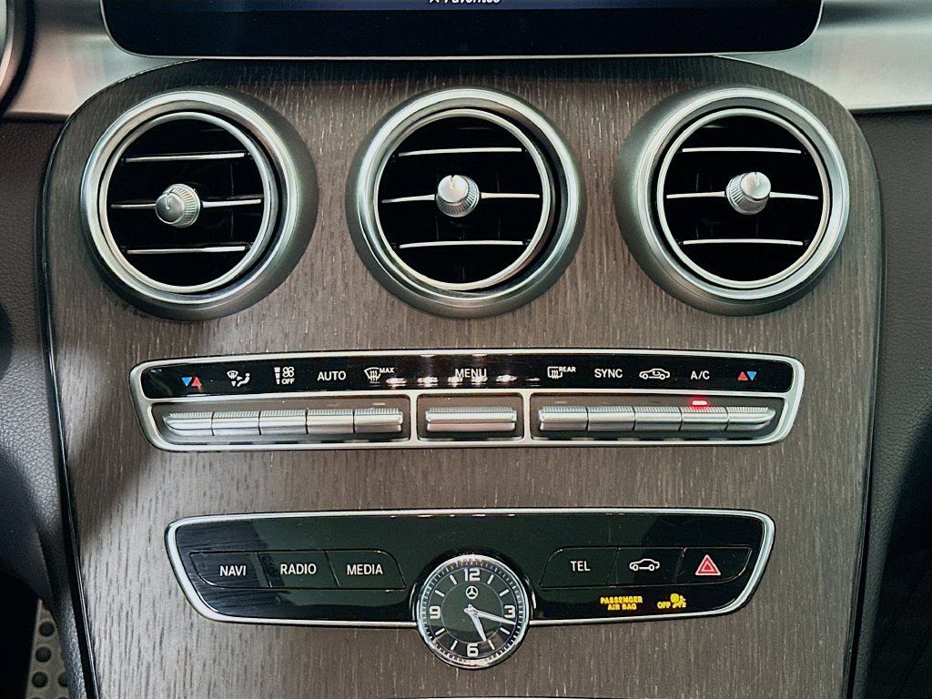 Used 2020 Mercedes-Benz C 300 4MATIC Sedan image 14
