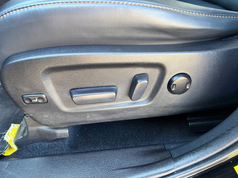 Used 2019 Toyota Highlander XLE image 13