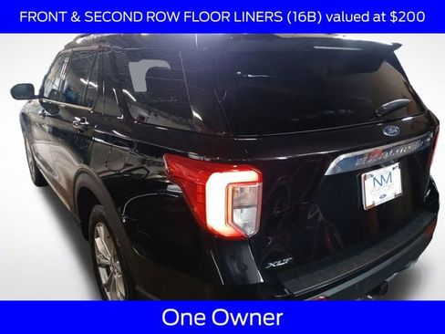 Certified 2023 Ford Explorer XLT w/ Equipment Group 202A AWD/4WD image 7