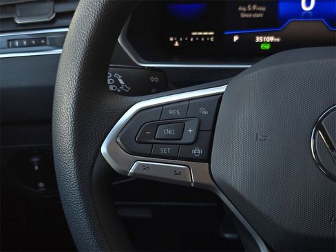 Used 2022 Volkswagen Tiguan S image 21