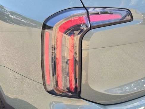 New 2025 Kia Telluride SX Prestige X-Pro image 11