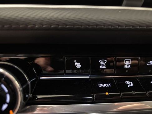 New 2026 Chevrolet Equinox LT FWD image 22