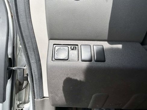 Used 2010 Nissan Xterra S RWD image 21