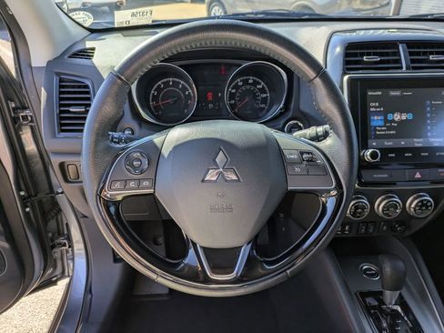 Used 2024 Mitsubishi Outlander Sport SE image 18