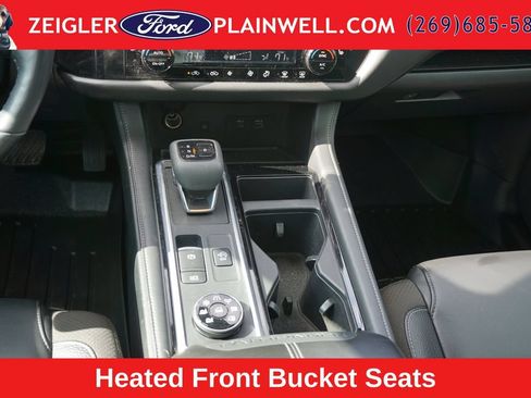 Used 2023 Nissan Pathfinder SL w/ SL Premium Package AWD/4WD image 19