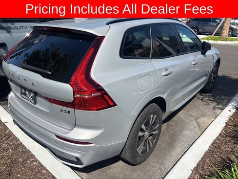 Used 2024 Volvo XC60 B5 Core AWD/4WD image 8