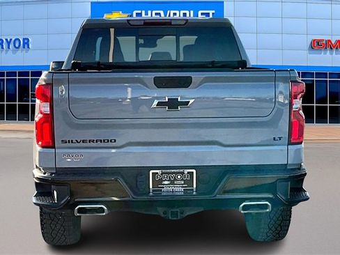 Used 2024 Chevrolet Silverado 1500 LT Trail Boss w/ Convenience Package II image 6