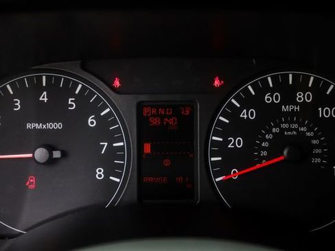 Used 2016 Nissan NV 3500 SL image 31