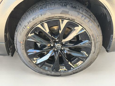Used 2025 MAZDA CX-90 Plug-In Hybrid w/Premium Sport AWD/4WD image 36