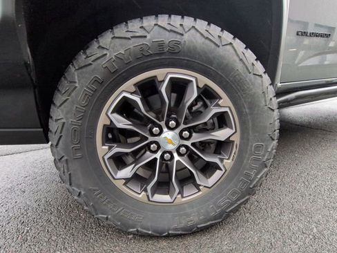 Used 2021 Chevrolet Colorado ZR2 image 30