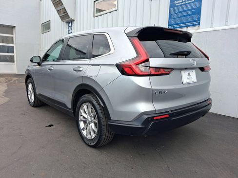 Used 2023 Honda CR-V EX-L image 3