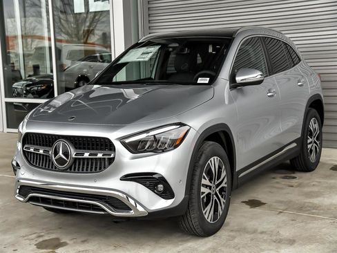 Certified 2025 Mercedes-Benz GLA 250 GLA 250 4MATIC image 3
