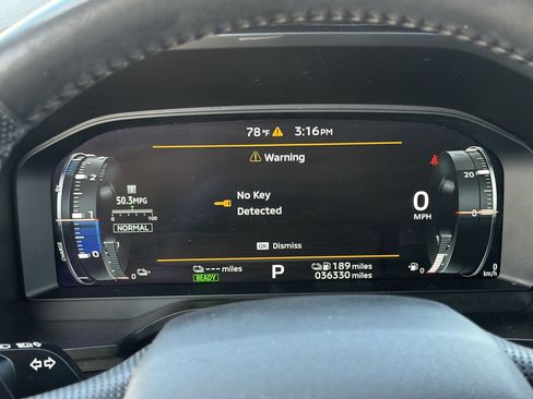 Used 2023 Mitsubishi Outlander 4WD Plug-In Hybrid image 31