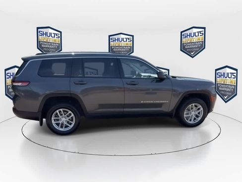 Used 2022 Jeep Grand Cherokee L Laredo w/ Luxury Tech Group I AWD/4WD image 9