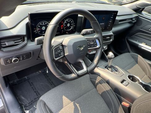 Used 2024 Ford Mustang Coupe RWD image 16