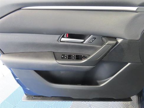 Used 2025 MAZDA CX-50 AWD 2.5 S w/ Preferred Package image 16