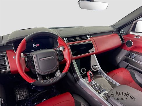 Used 2022 Land Rover Range Rover Sport SVR image 30