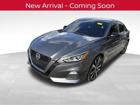 Certified 2019 Nissan Altima 2.5 SR FWD image 1
